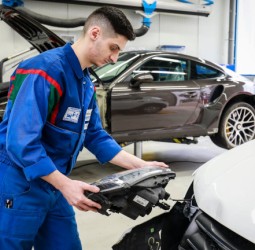 Provinzial, R+V und Württembergische steigen bei Riparo ein