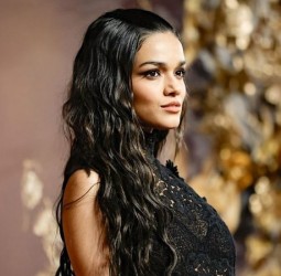 Hunger Games: Stars auf dem roten Teppich bei der Weltpremiere des neuesten Teils