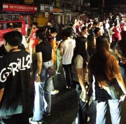 Schwangere stirbt bei schwerem Erdbeben